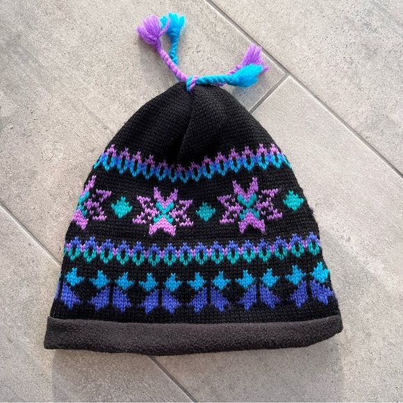 Vintage L.L. Bean 100% Wool Snowflake Knit Hat - Picture 4 of 6